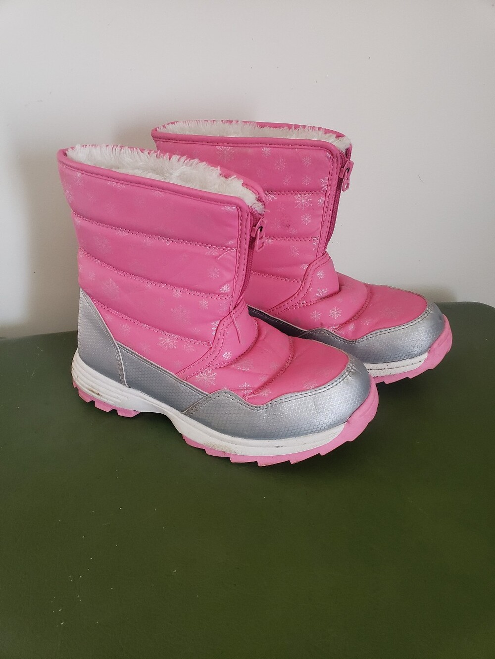 Kids Wonder Nation Pink And Silver Snowflake Winter Snow Boots 4